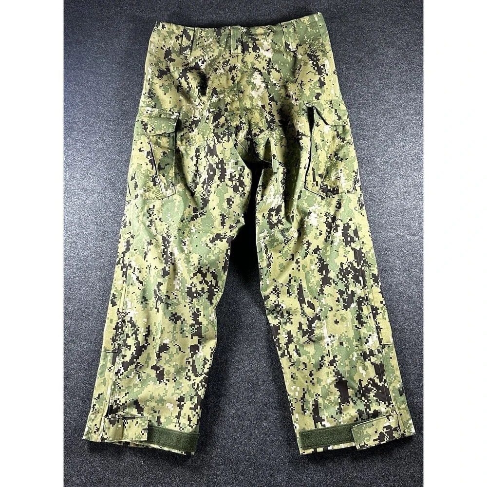 US Navy Trousers Apec Aor2 Type III Cold Weather Gore Tex Pants Medium‎ Regular